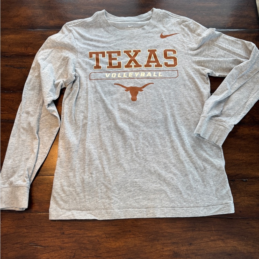 Nike Women's Gray Texas Volleyball Long Sleeve Tee - Picture 2 of 7